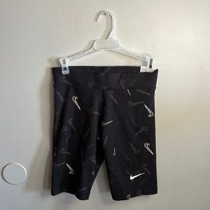 NEW NIKE SHORTS